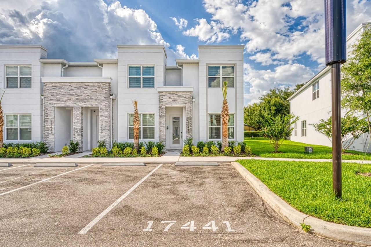 Modern Home With Private Pool Near Disney Orlando Exterior photo